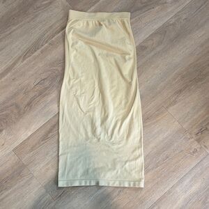 CRUSH LOUNGE NUDE STRAPLESS SHAPEWEAR